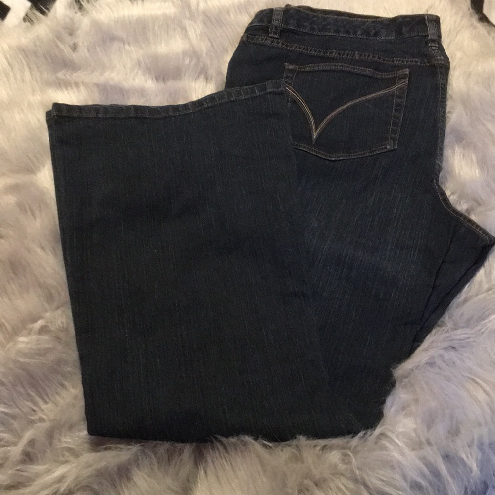 Lane Bryant Venezia size 5 🟨 stretch flare Jean